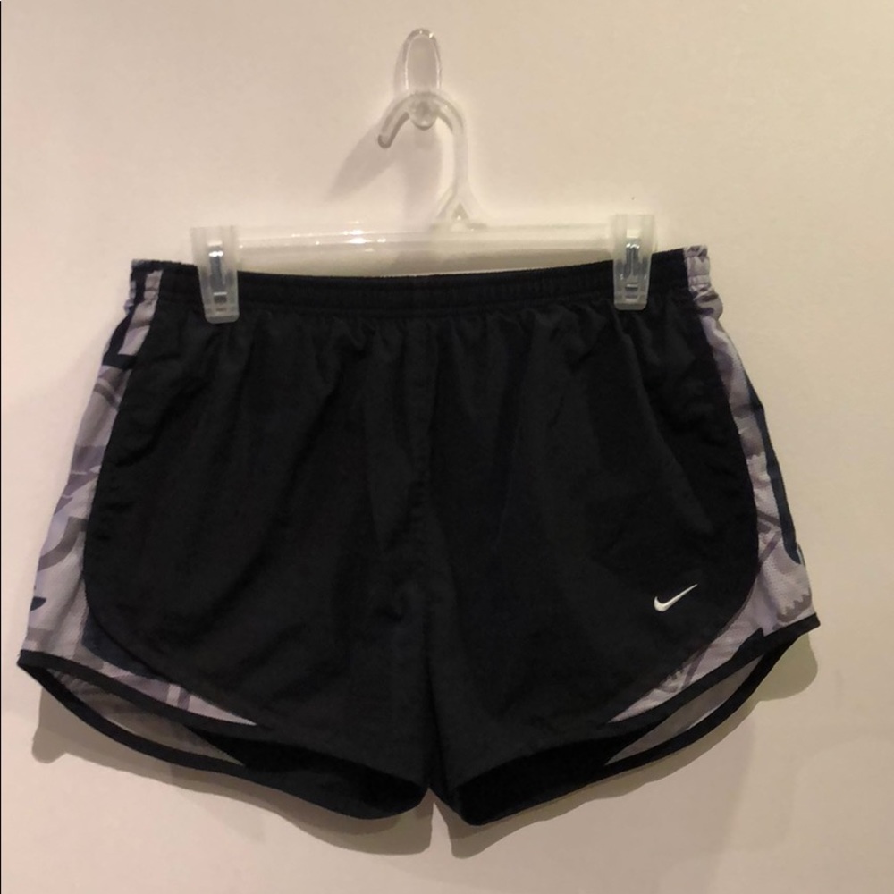 Nike Tempo Women’s 3” Running Shorts
